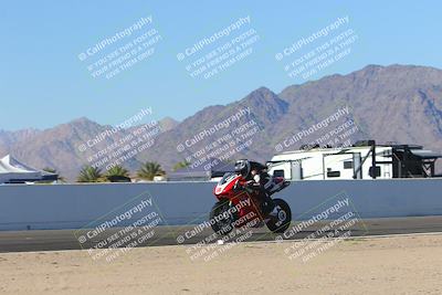 media/Nov-06-2023-Moto Forza (Mon) [[ce023d0744]]/4-Beginner Group/Session 4 (Finish Line Checker)/